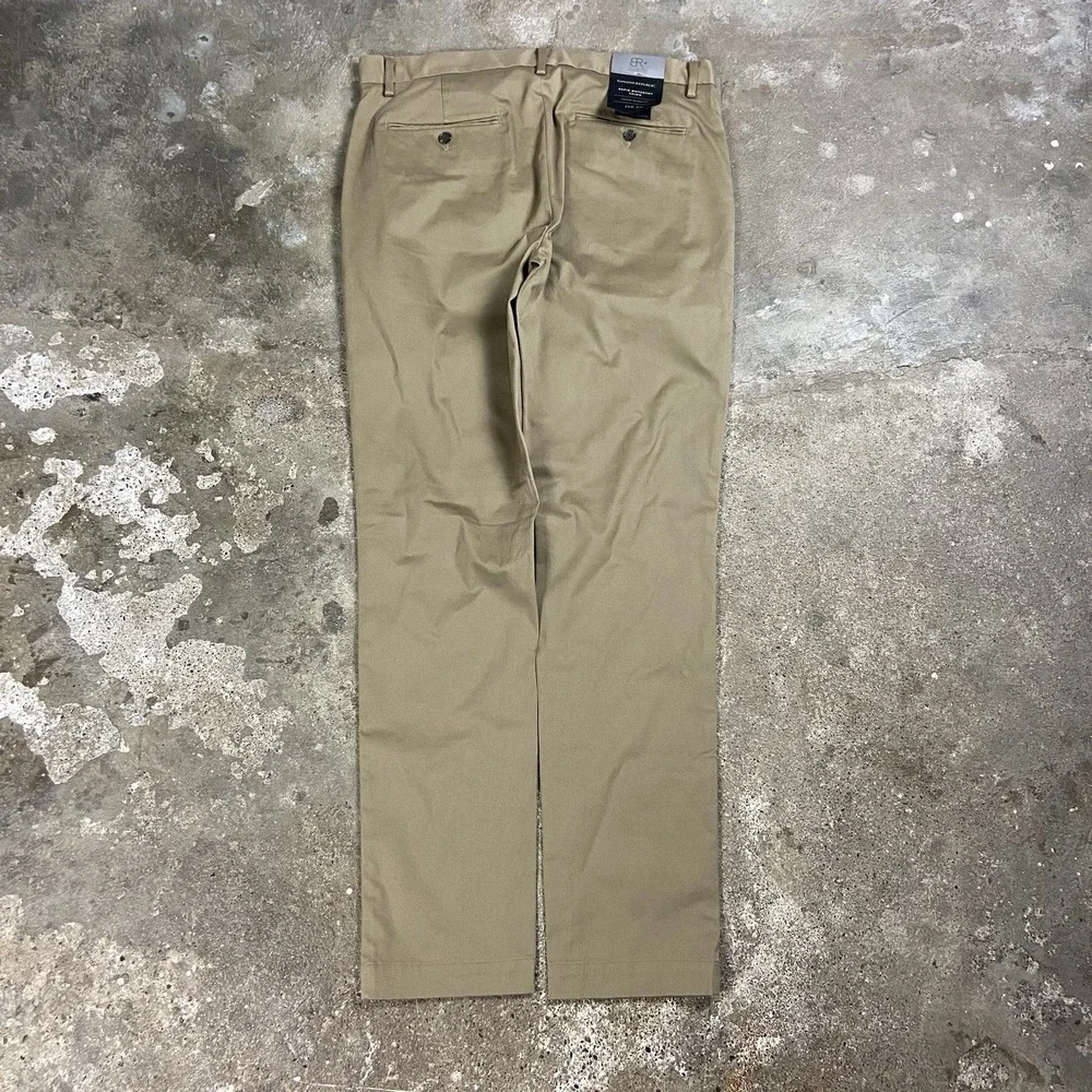 NWT Banana Republic Rapid Movement Chino Pants Size 34x34 Tan Khaki Casual Wear